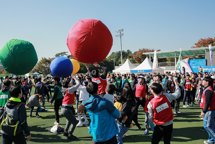 18 체육대회1.jpg